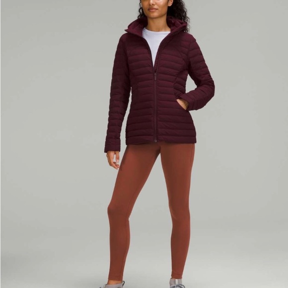 NWT Lululemon Down for It All Jacket - Picture 3 of 8
